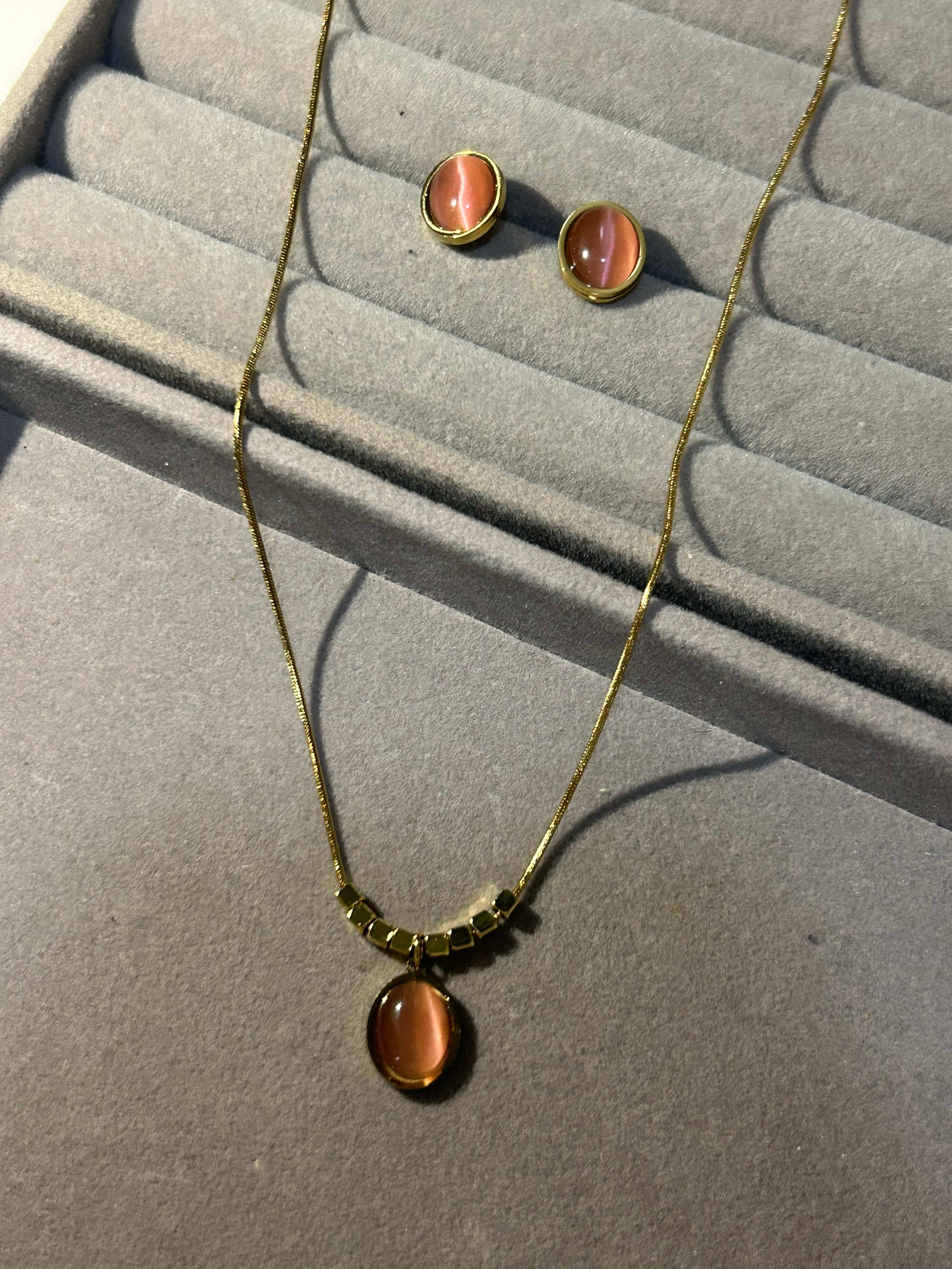 Sunset Glow Pendant Set